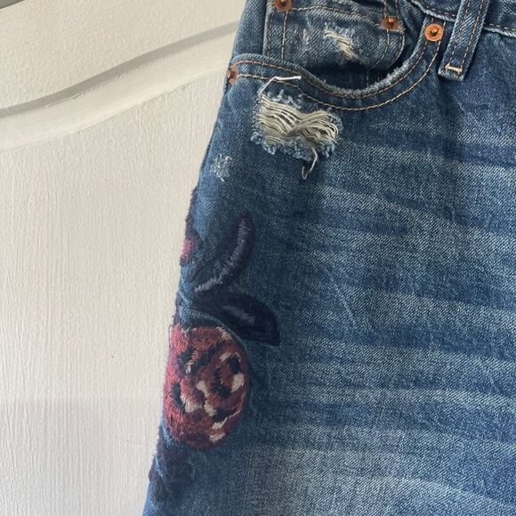 Abercrombie & Fitch Annie Girlfriend Embroidered‎ Jeans, Size 4/27 - Picture 10 of 11